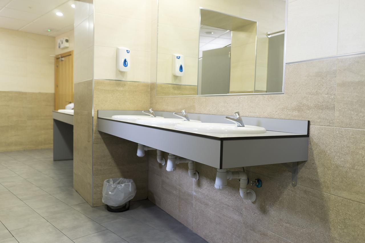Hostal Los Gabrieles Albacete Dış mekan fotoğraf
